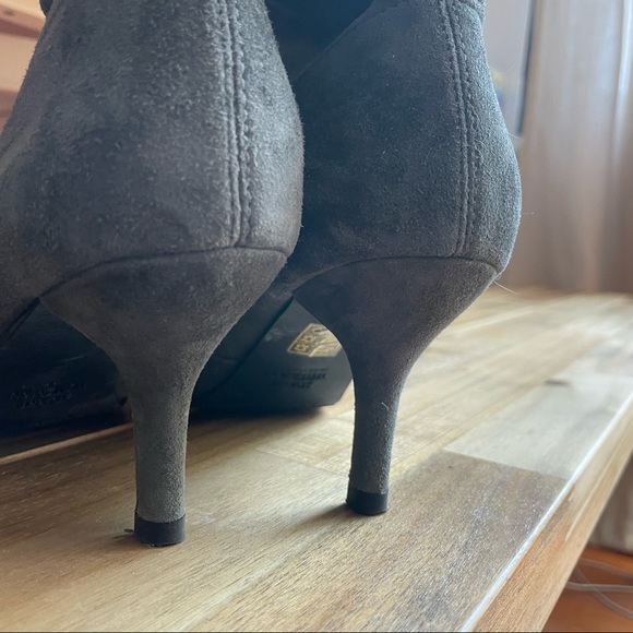 Stuart Weitzman boots - Picture 2 of 7